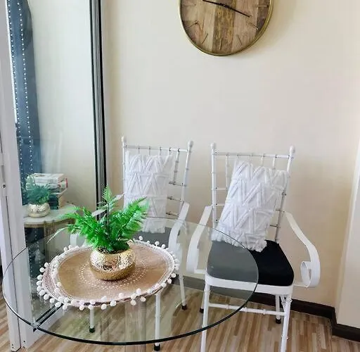 Azure Urban - St Tropez Tower Staycation Unit With A European Touch Manila
