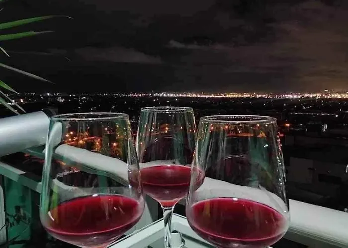Azure Urban - St Tropez Tower Staycation Unit With A European Touch Apartment Manila